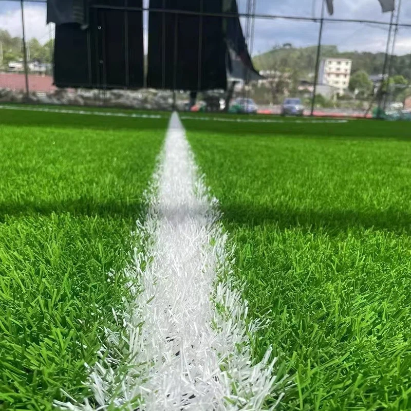 Künstlicher Fußball-Rasen vom Typ gefüllt